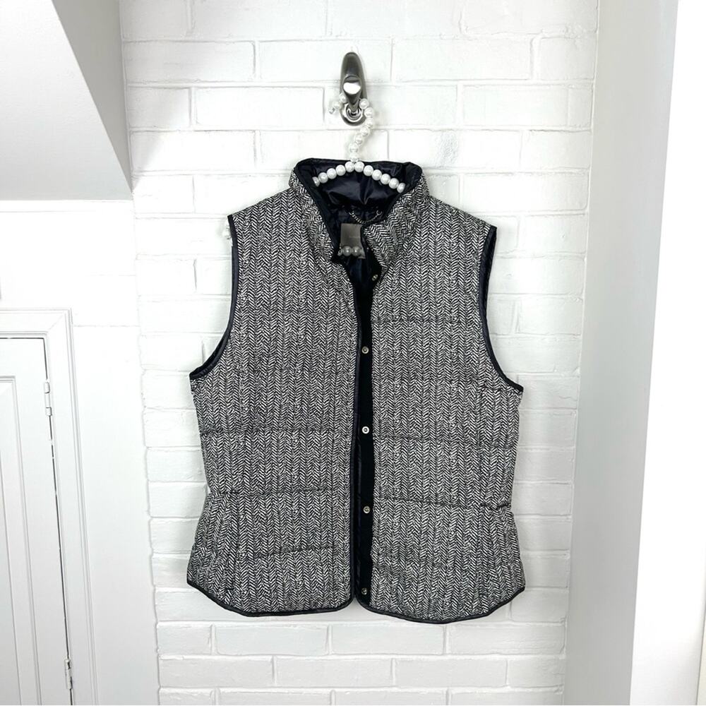 Banana Republic Herringbone Print Snap Puffer Vest Size L